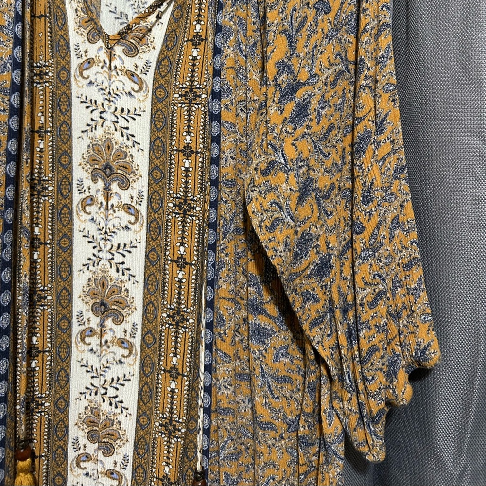 Mustard Yellow Tassel Detail Top - Picture 13 of 16